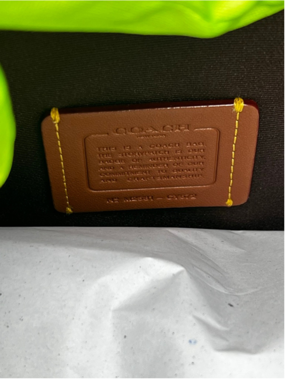Maggie Tote Bag
In Signature Leather Gold/Black - Picture 7 of 8